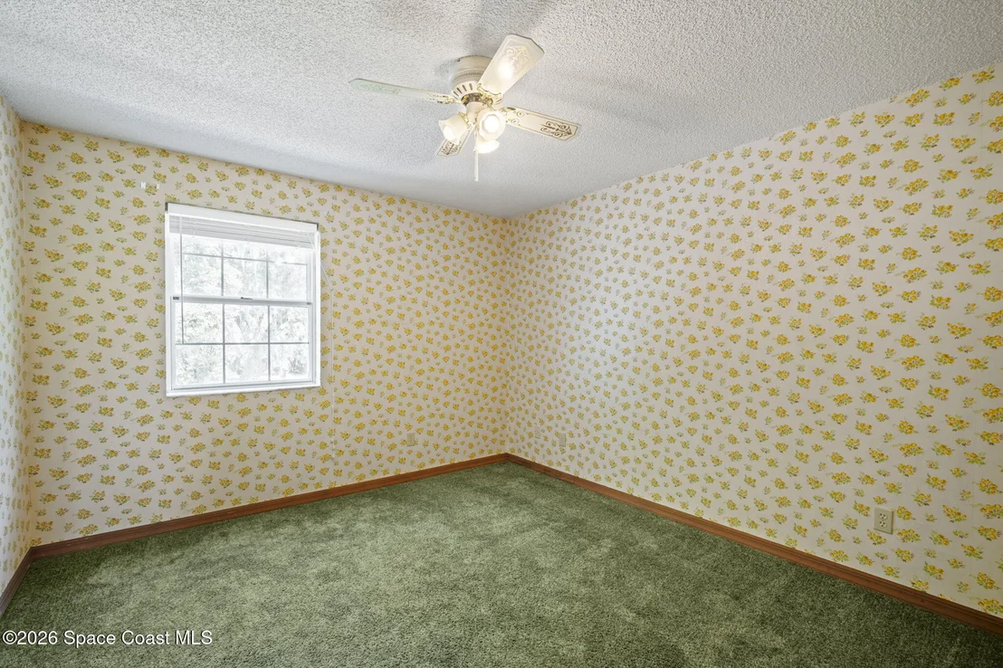 Photo of 945 Bluegrass Lane