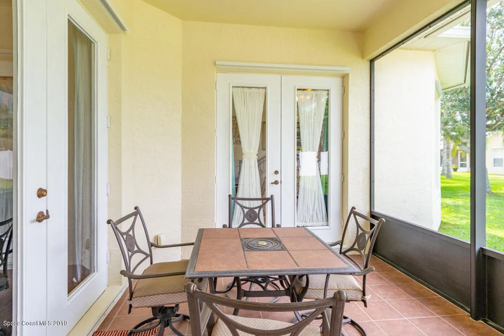 Photo of 1370 Whitman Drive
