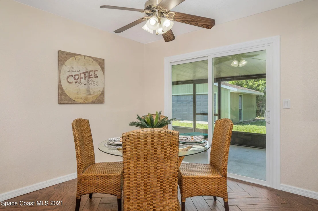 Photo of 1015 Hibiscus Street