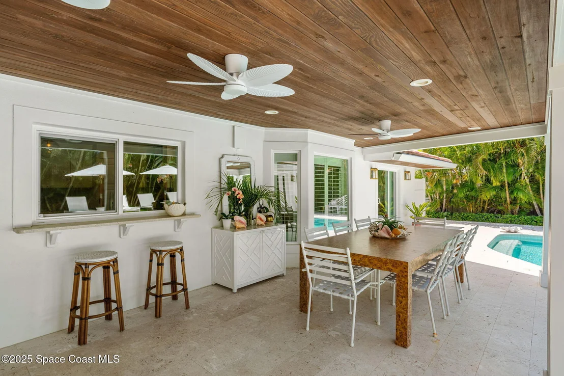 Photo of 606 Hibiscus Trail