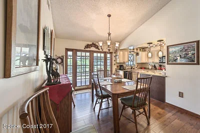 Photo of 870 Spirea Drive