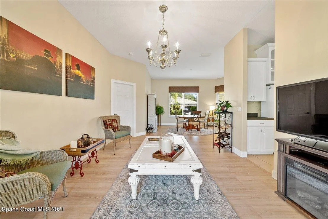 Photo of 1150 Spring Oak Drive