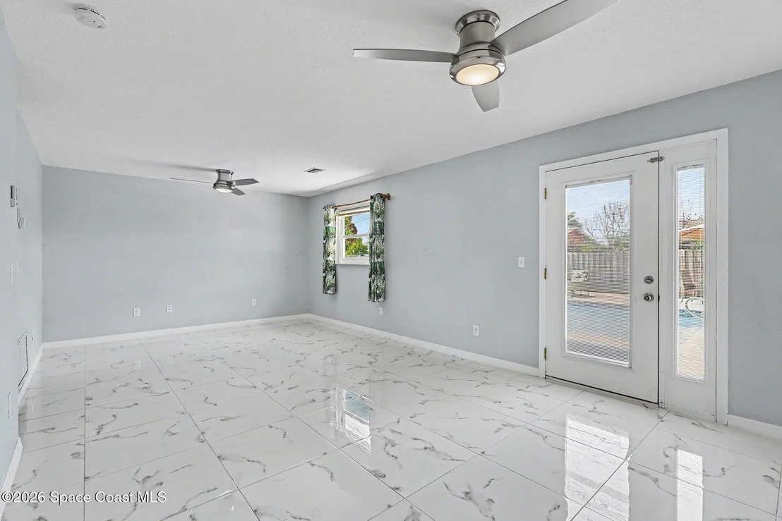 Photo of 3280 Ideal Avenue NE