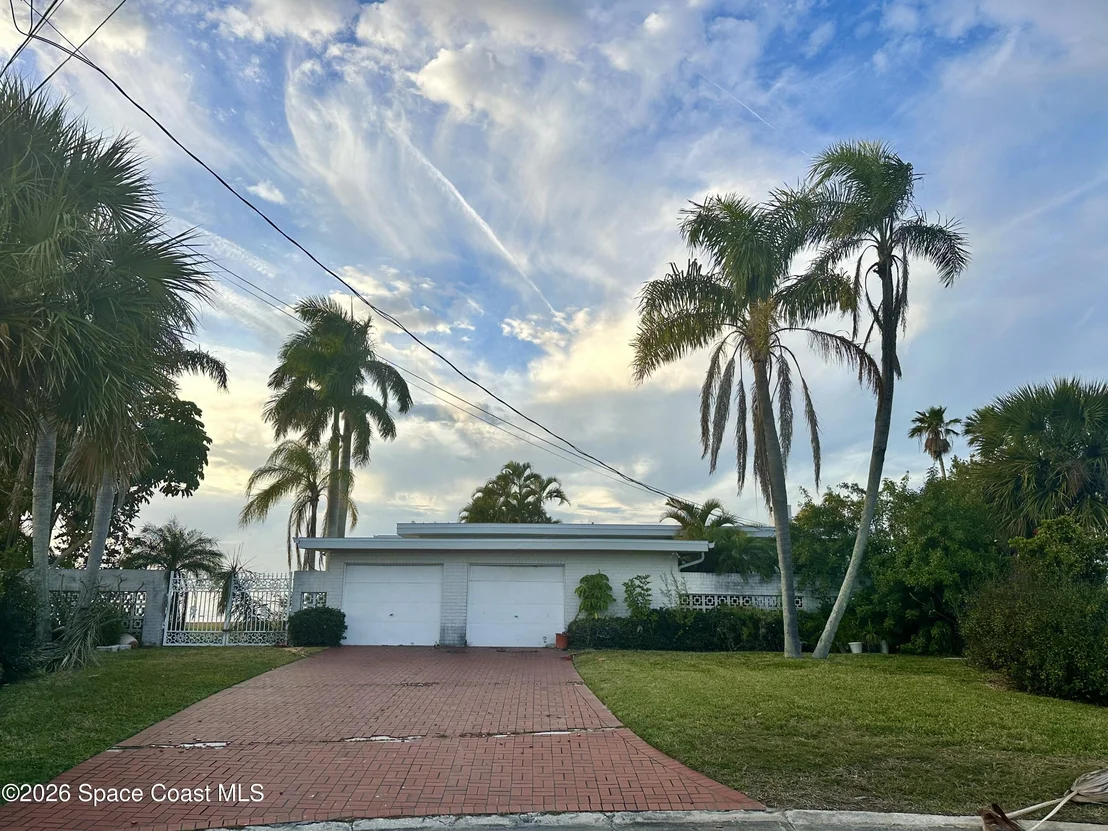 Photo of 464 Angelo Lane