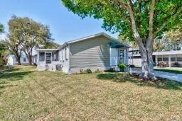 Photo of 701 Lark Drive