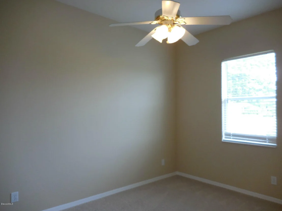 Photo of 194 SE Ridgemont Circle