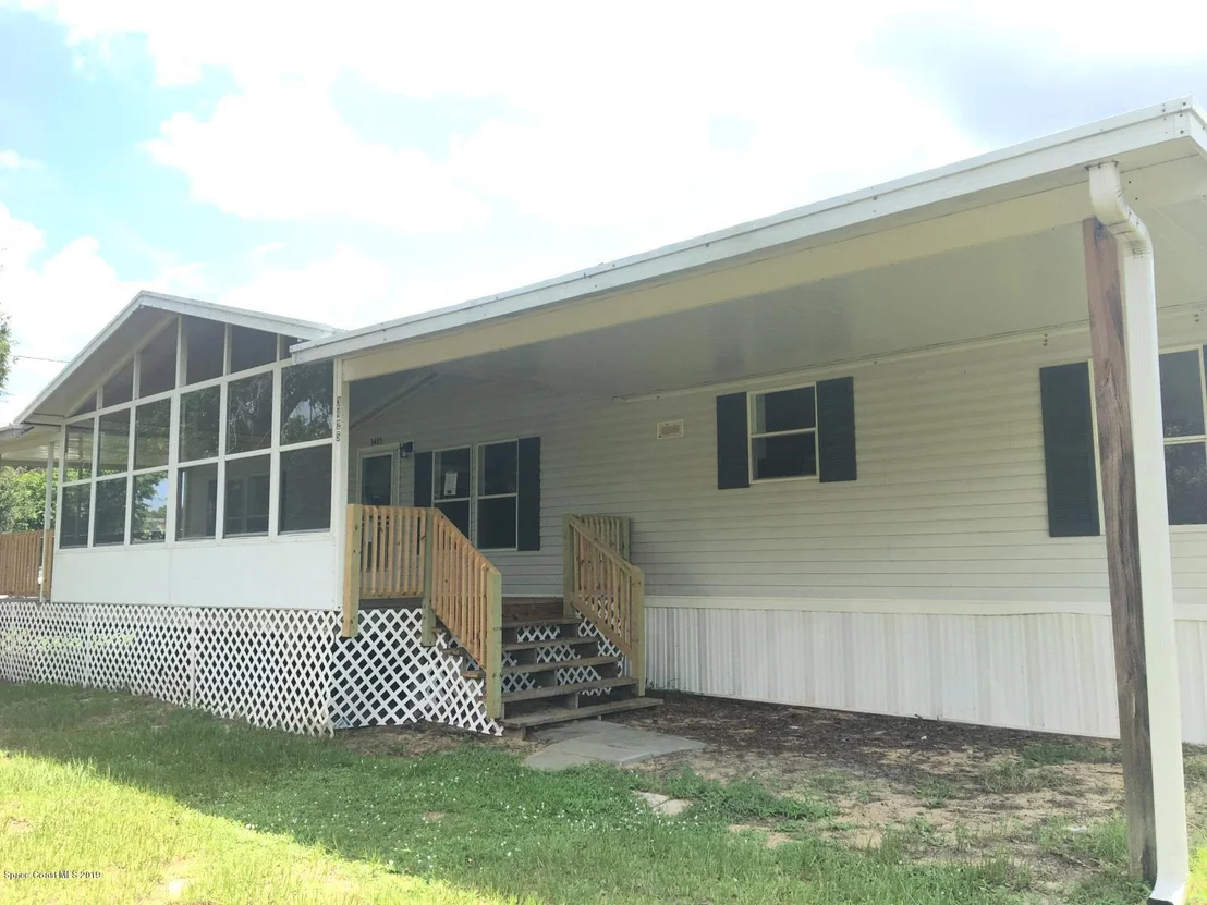 Photo of 3425 Turnbull Road