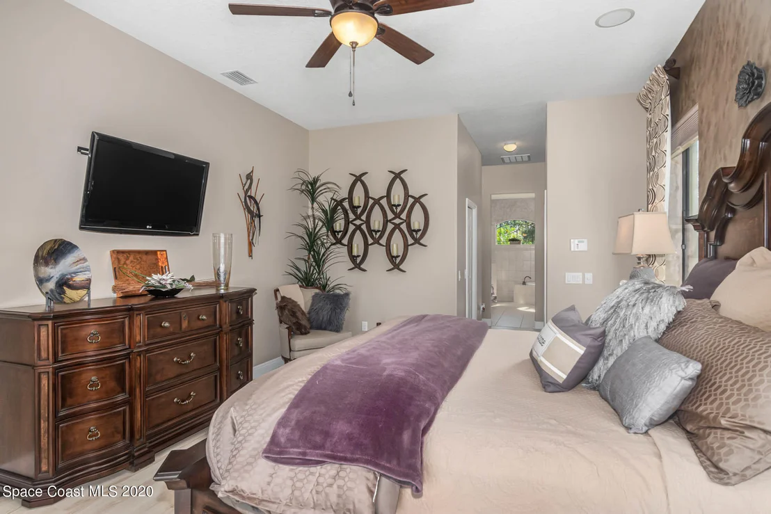 Photo of 1472 Tralee Bay Avenue