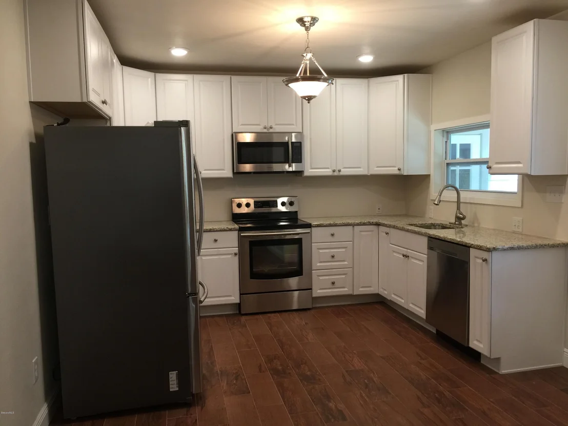 Photo of 218 Emory Place