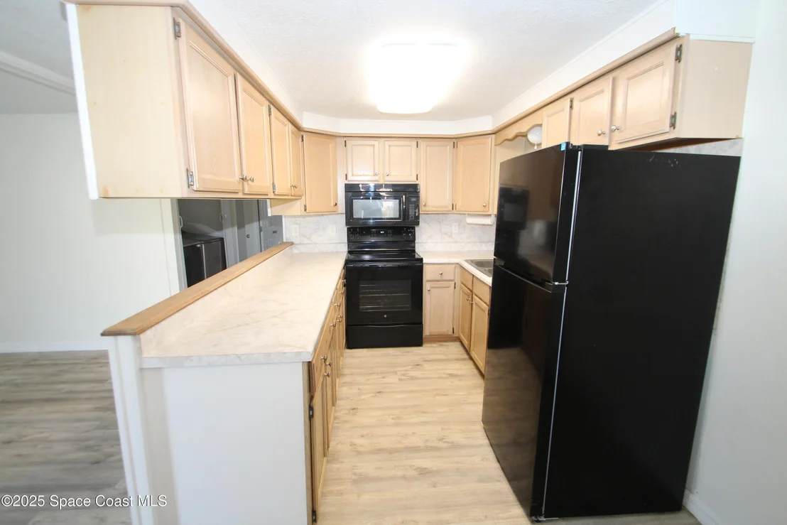 Photo of 2540 Chatham Way NE