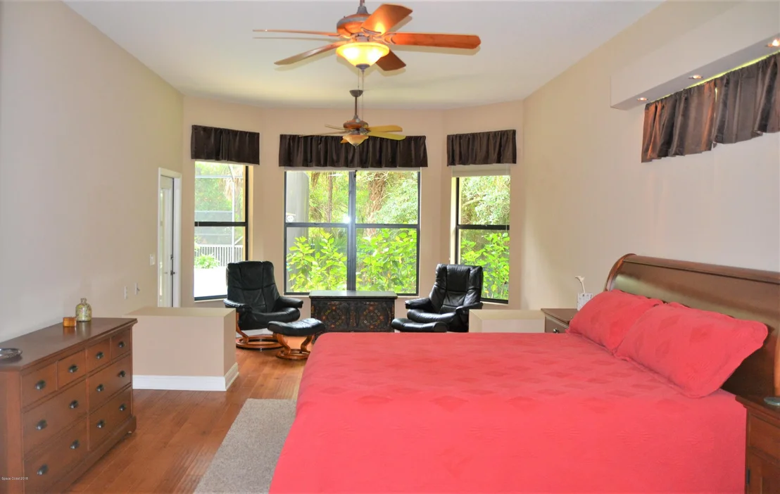 Photo of 2455 Woods Lane