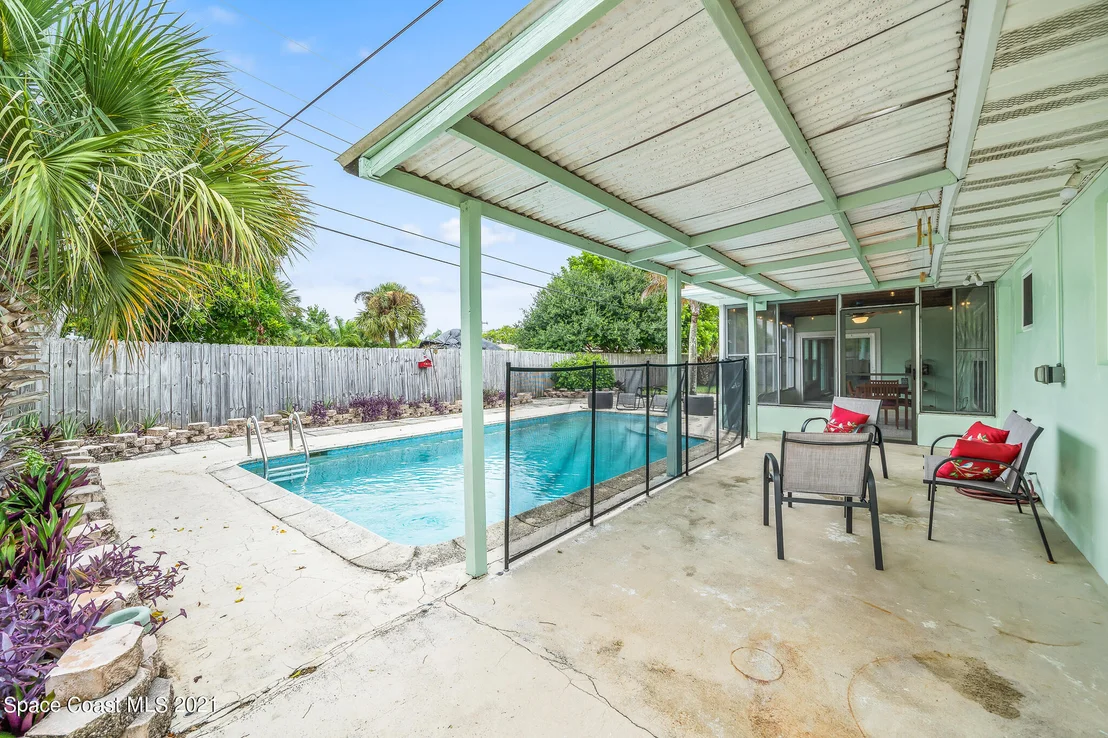 Photo of 1255 Seminole Drive