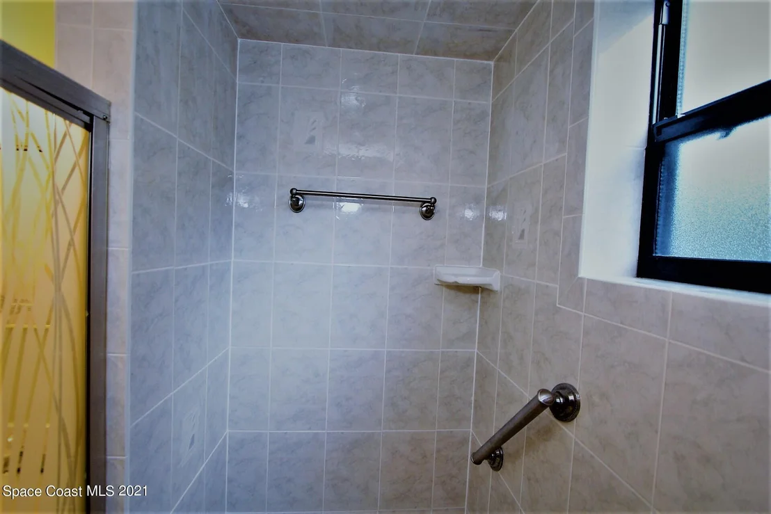 Photo of 4600 Burkholm Road