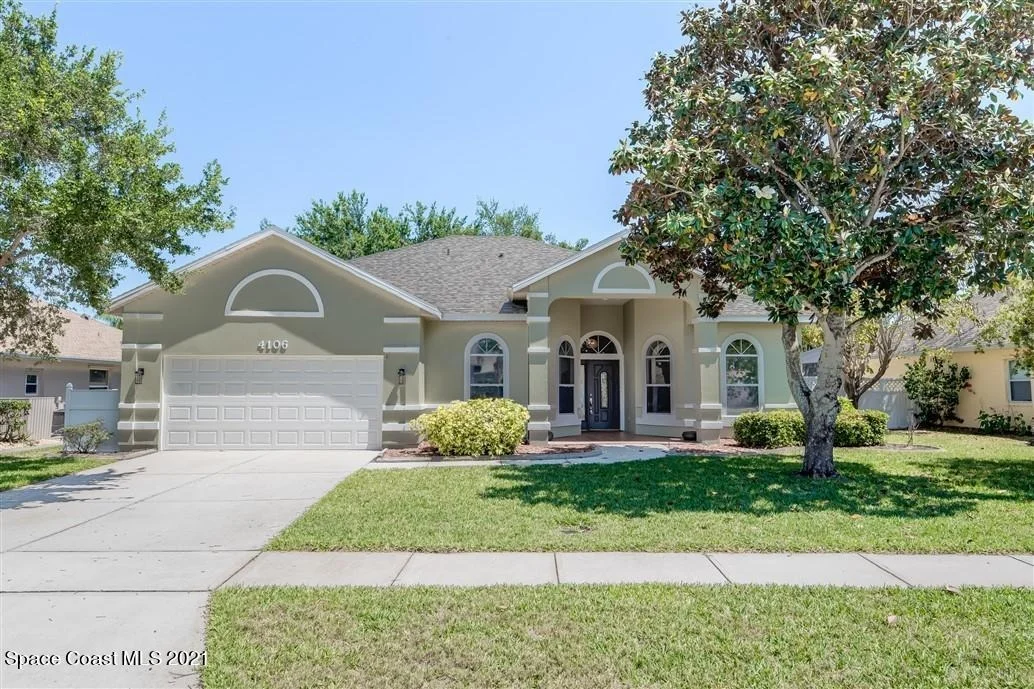 Photo of 4106 Las Cruces Way