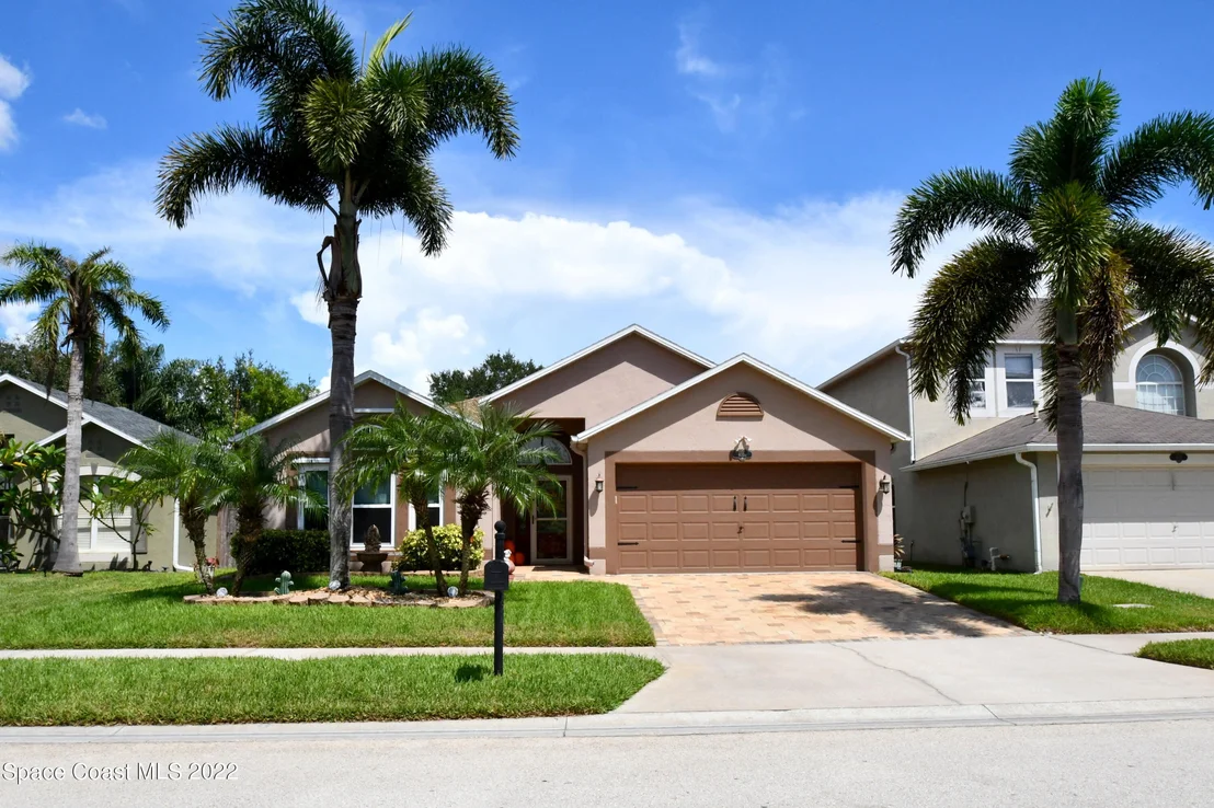 Photo of 4036 Four Lakes Drive