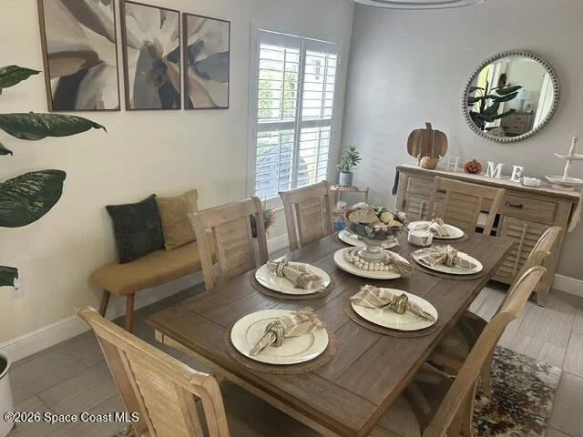 Photo of 2572 Addington Circle