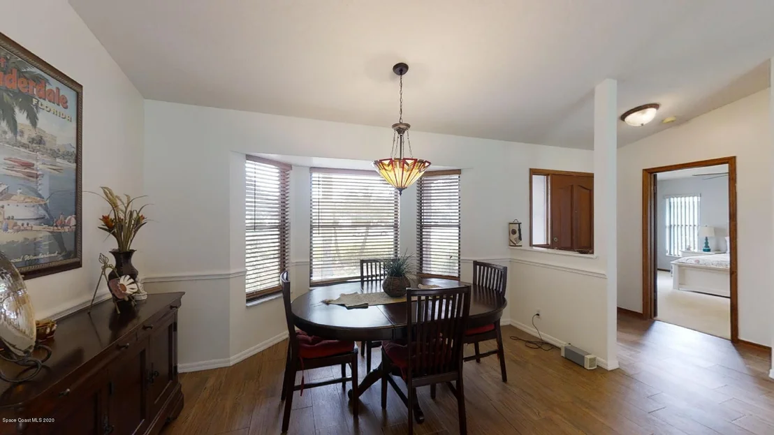 Photo of 1380 Silver Lake Drive