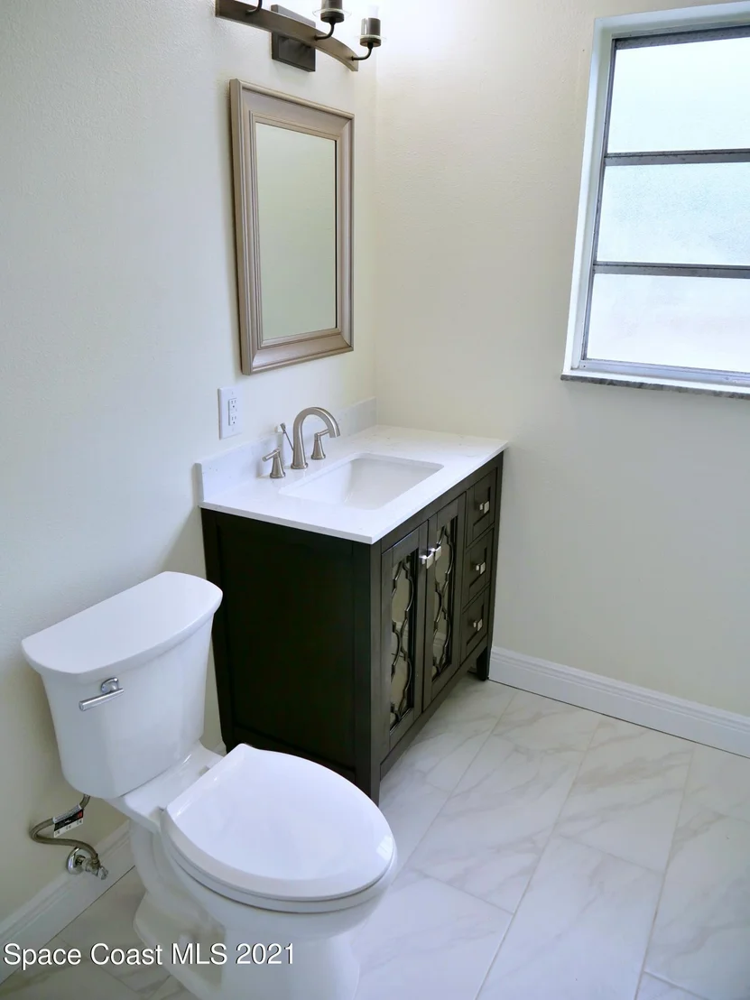Photo of 1728 Golfview Drive