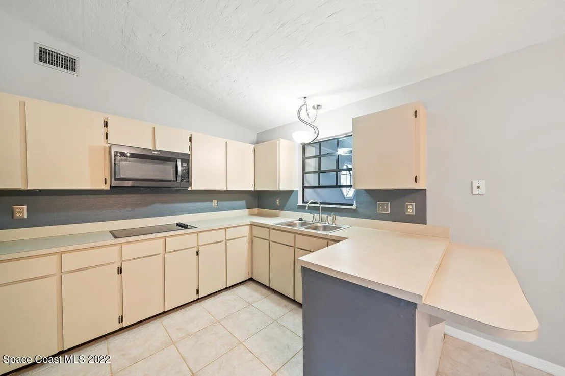 Photo of 6840 Cairo Road