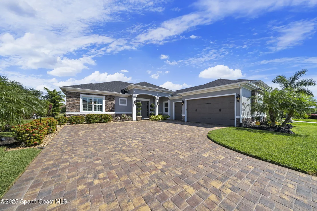 Photo of 8197 Crimson Drive
