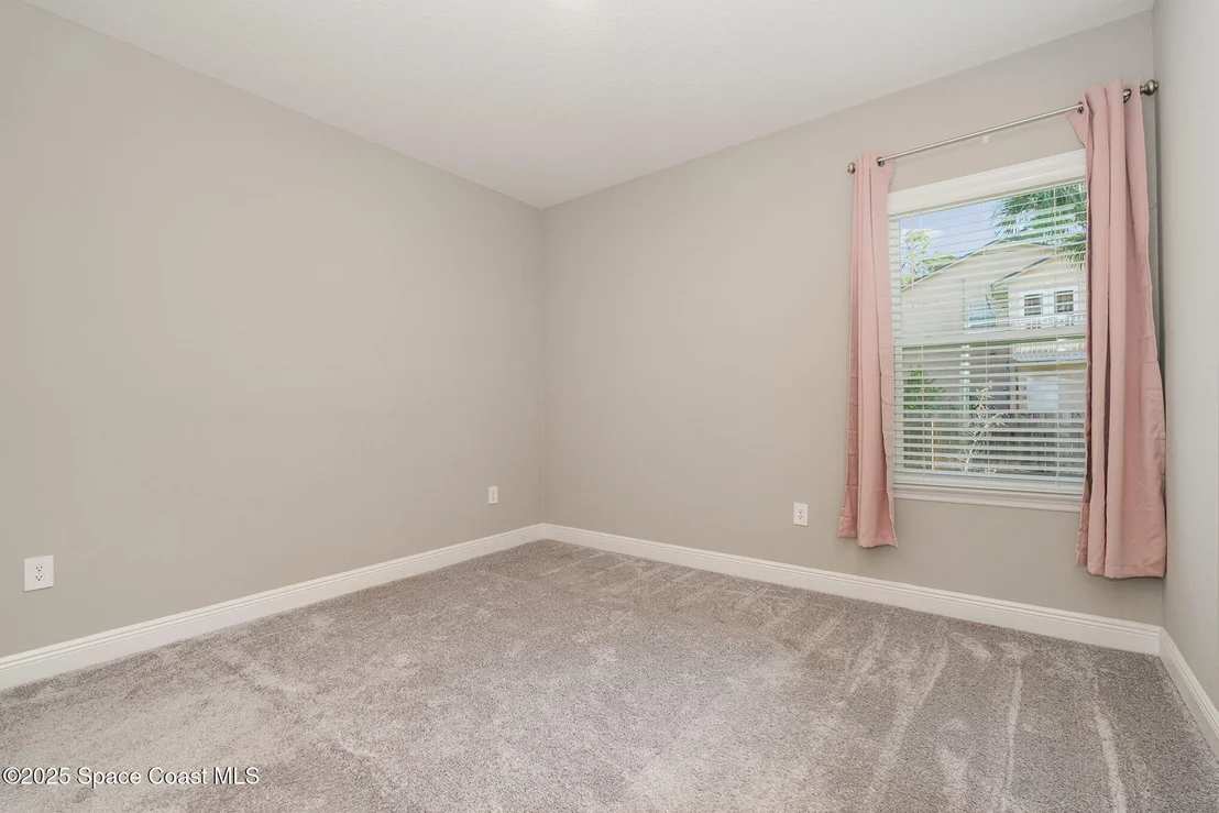 Photo of 2615 Carson Drive SE