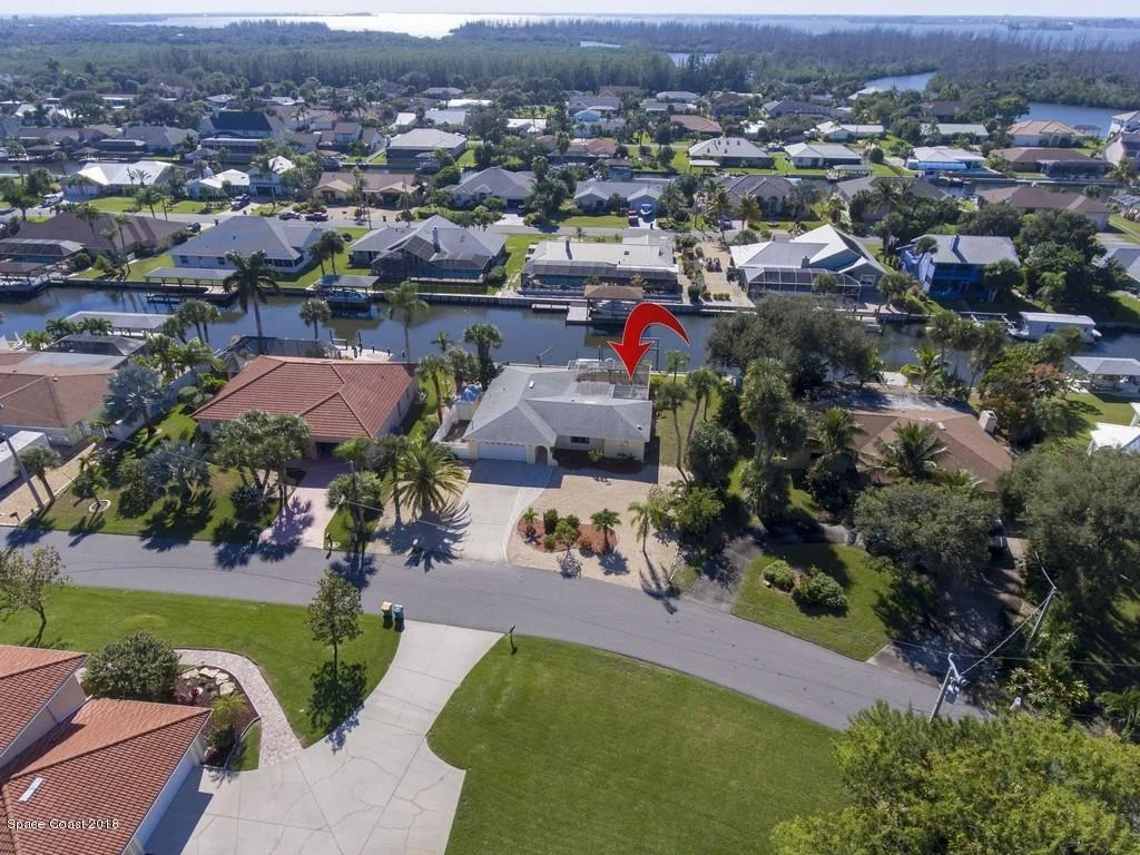 Photo of 387 Nikomas Way