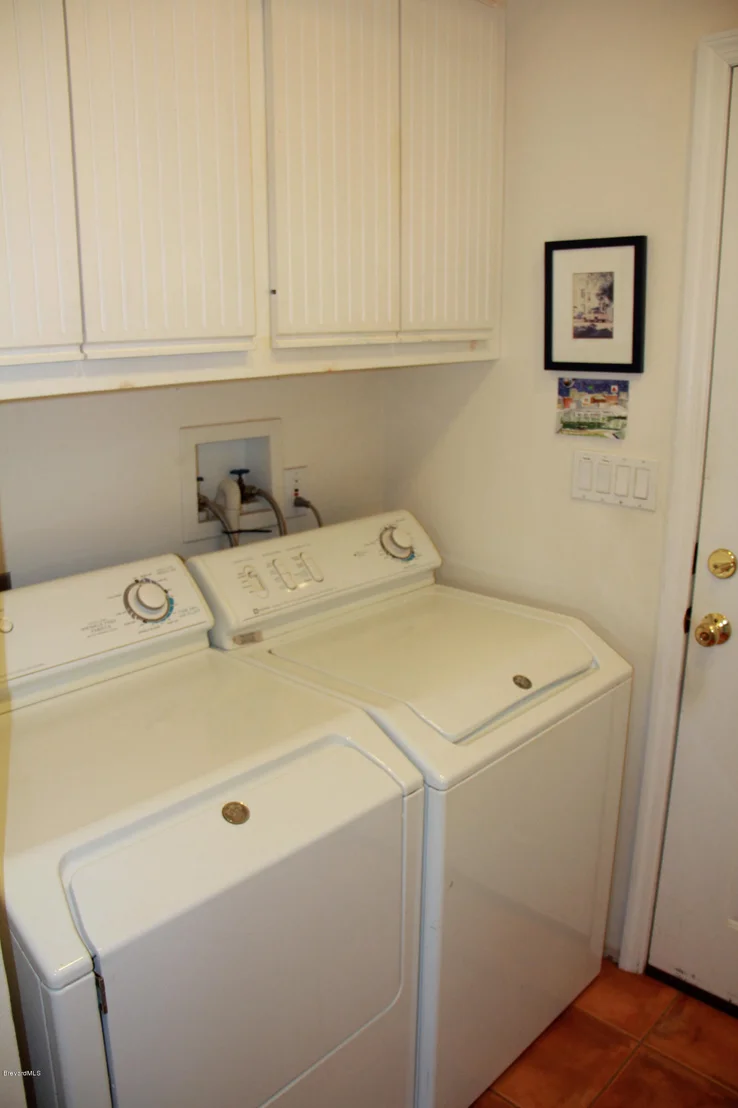 Photo of 452 Angelo Lane