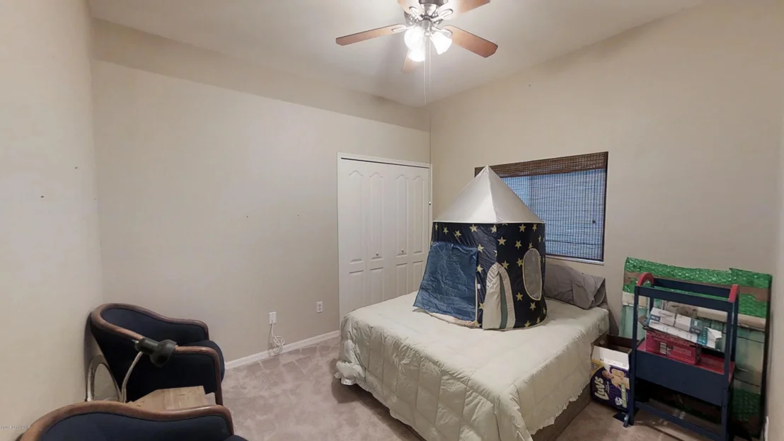 Photo of 975 Carriage Hill Road