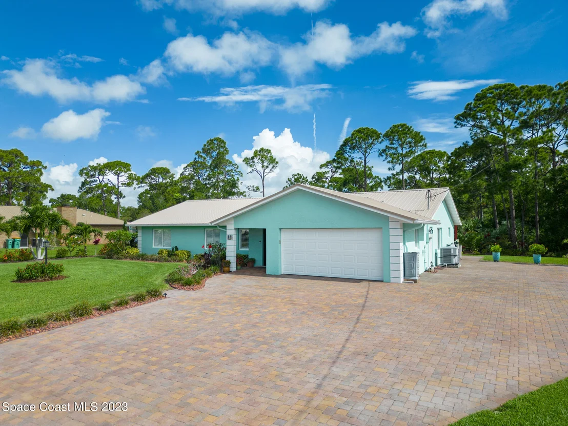 Photo of 2900 Pine Branch Drive