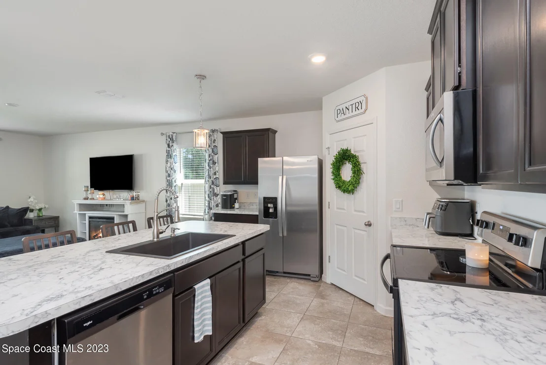 Photo of 620 Forest Trace Circle