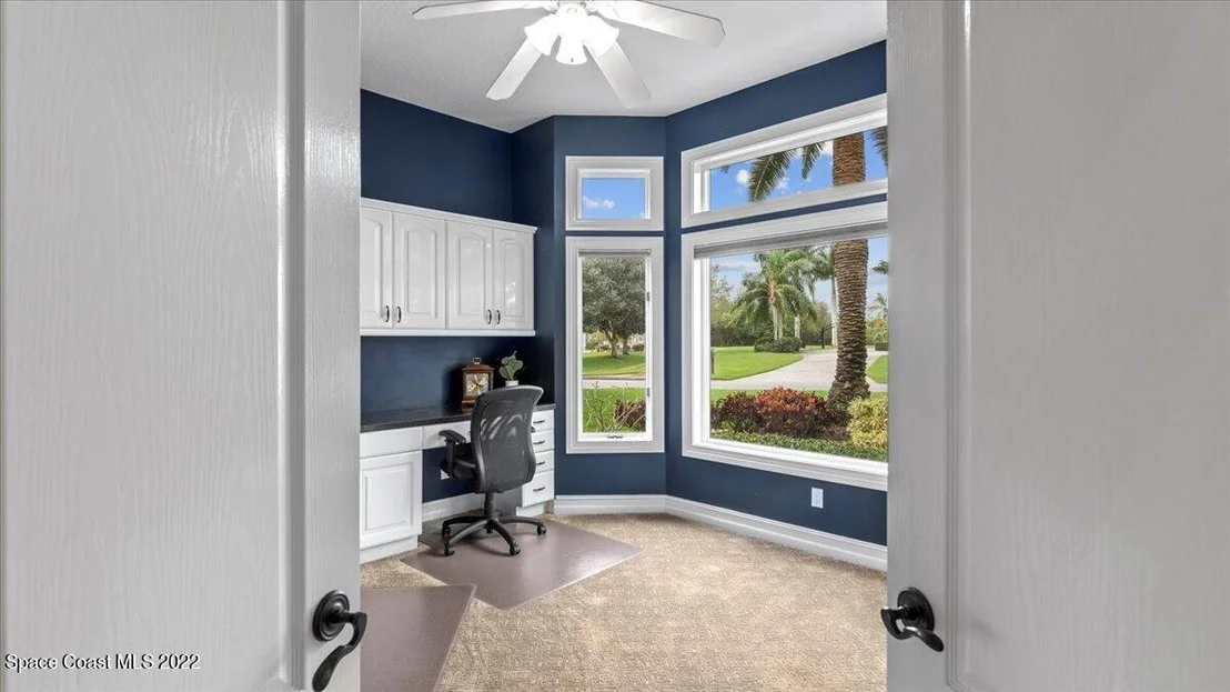 Photo of 873 Oak Park Drive