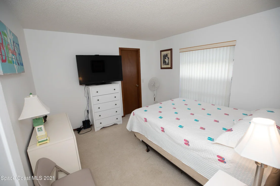 Photo of 1436 Brook Drive