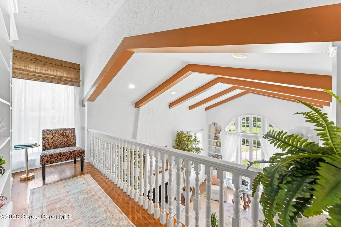 Photo of 121 Circle Drive