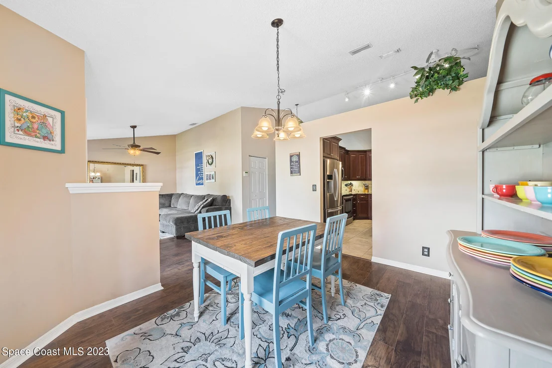 Photo of 917 Pine Baugh Street