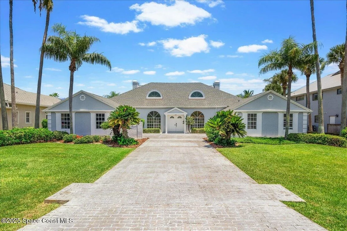 Photo of 489 Lanternback Island Drive