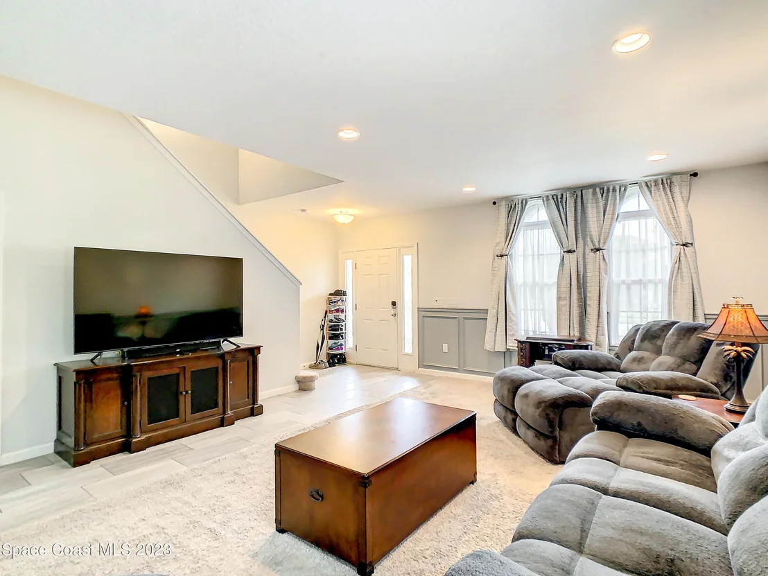 Photo of 630 Fiddleleaf Circle
