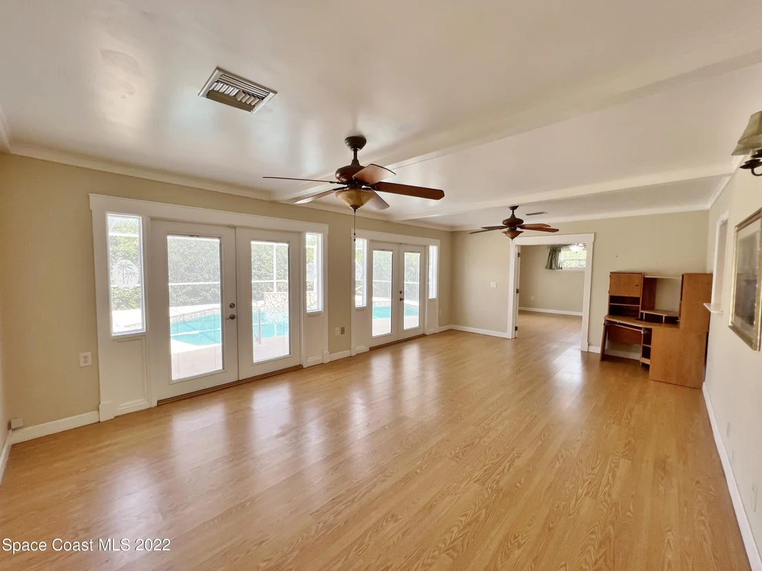 Photo of 1014 Sycamore Drive