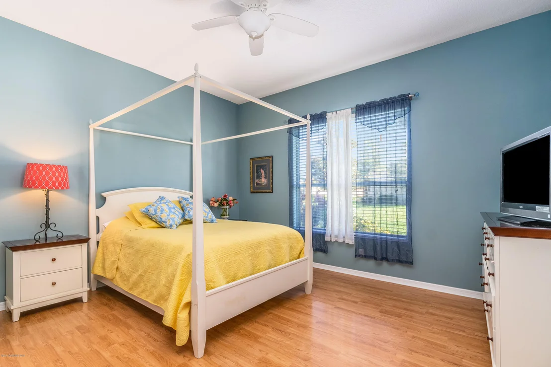 Photo of 2348 Addington Circle