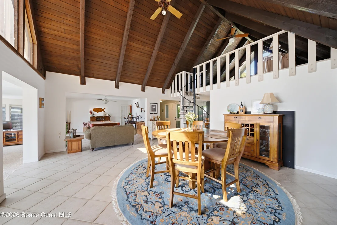 Photo of 836 Egret Road