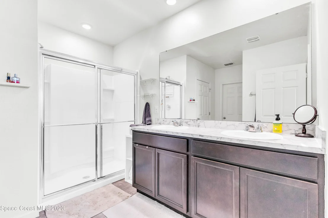 Photo of 849 Forest Trace Circle