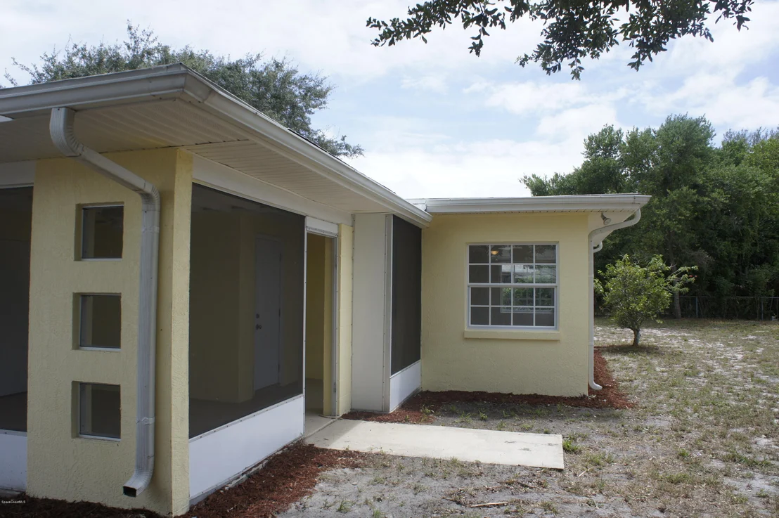 Photo of 1310 Sun Circle E