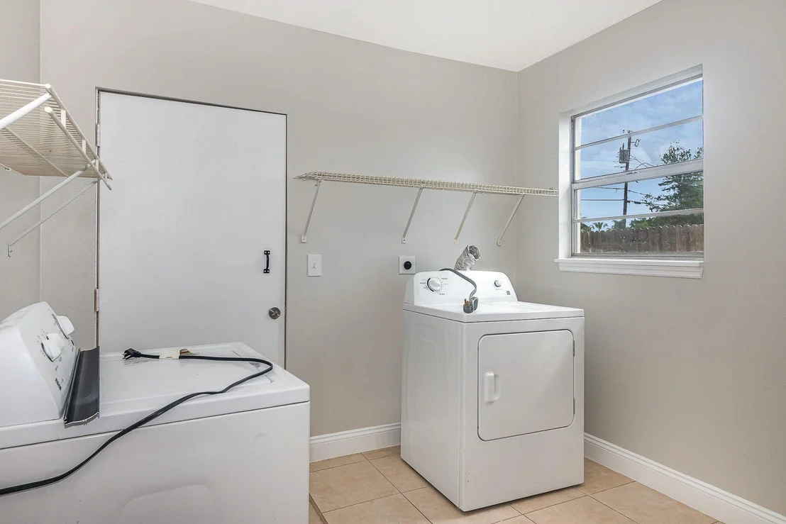 Photo of 2214 Warwick Road