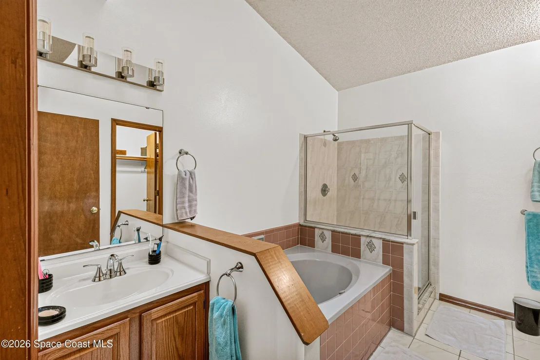 Photo of 2265 Hickory Drive