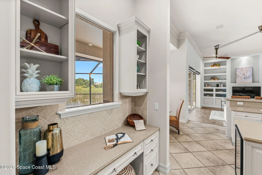 Photo of 804 Chatsworth Drive