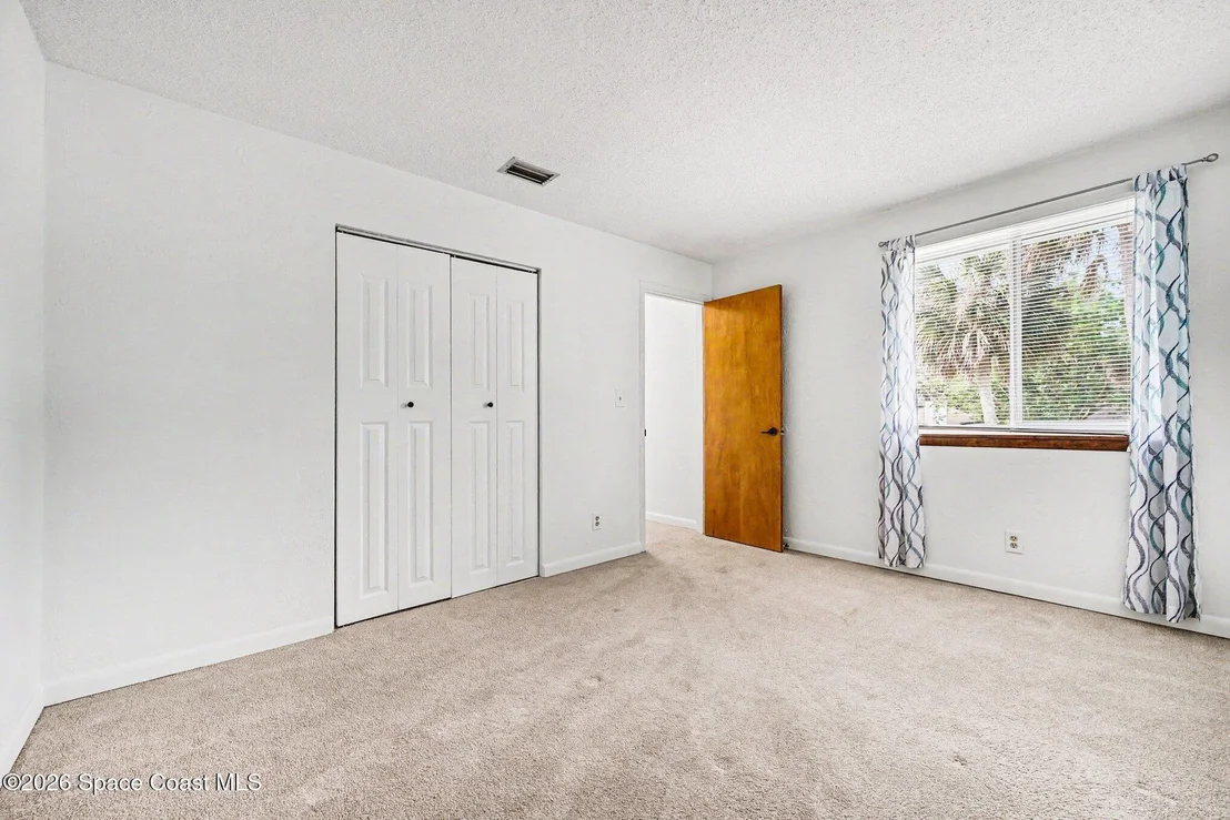 Photo of 909 Northbrook Drive