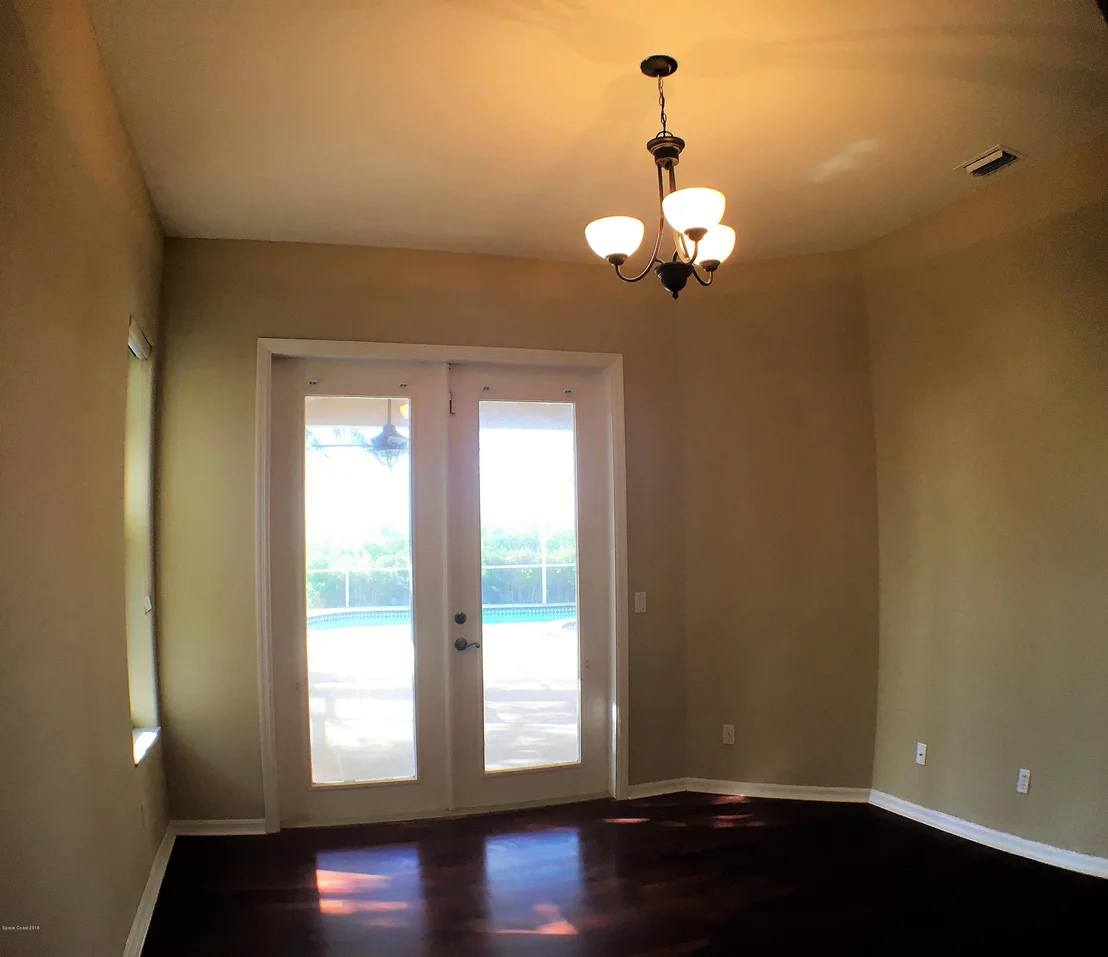 Photo of 436 Lanternback Island Drive