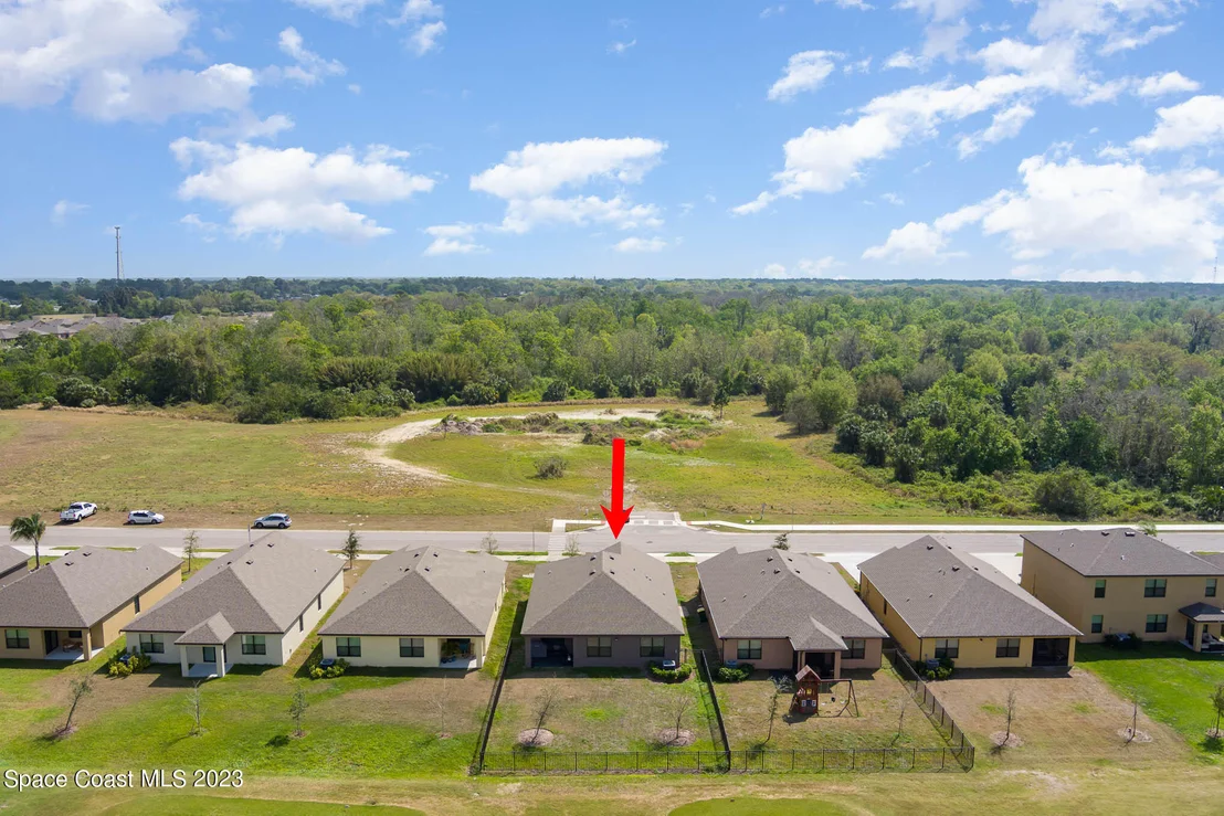 Photo of 3412 Indian River Parkway