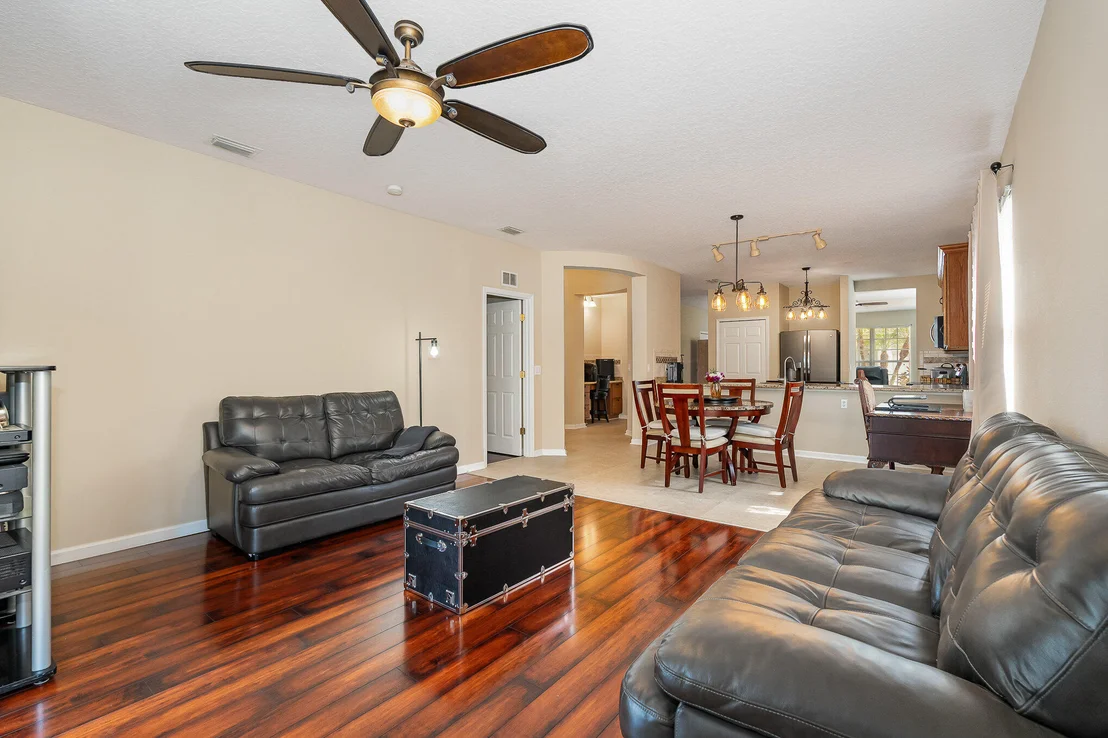 Photo of 472 Cressa Circle