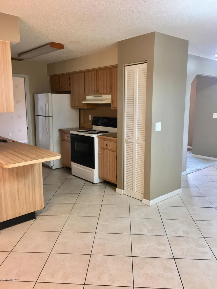 Photo of 573 Walnut Drive