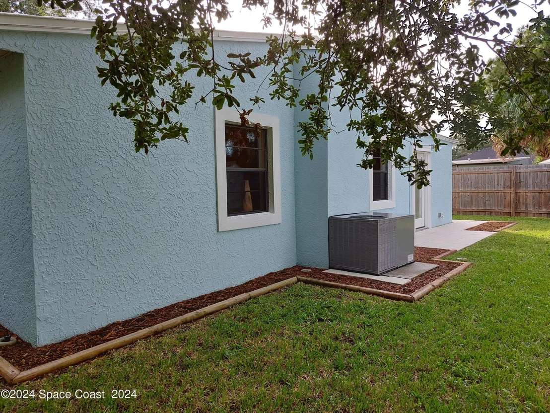 Photo of 719 Camellia Drive